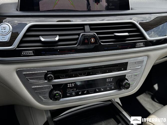 bmw 750 2020