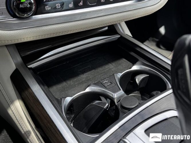 bmw 750 2020