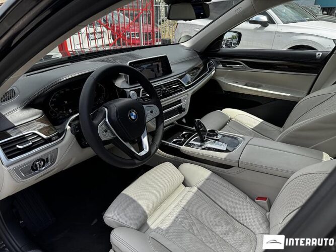 bmw 750 2020