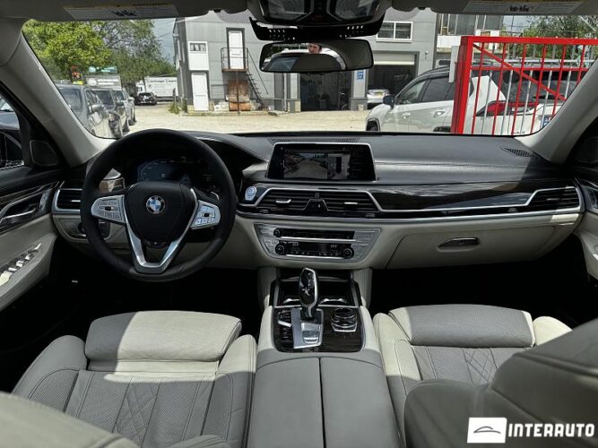 bmw 750 2020