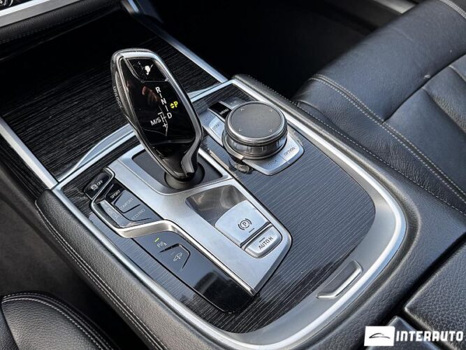 bmw 740 2017