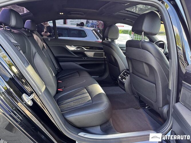 bmw 740 2017