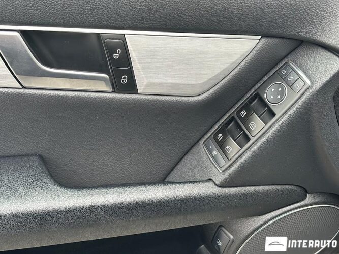 mercedes C 200 2011