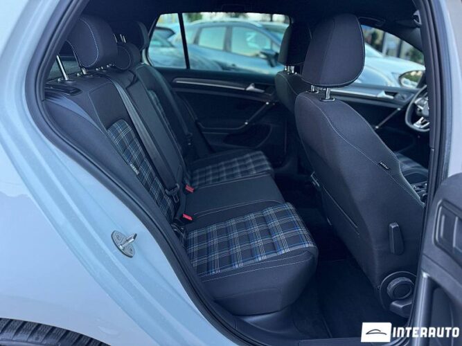 volkswagen Golf 2017