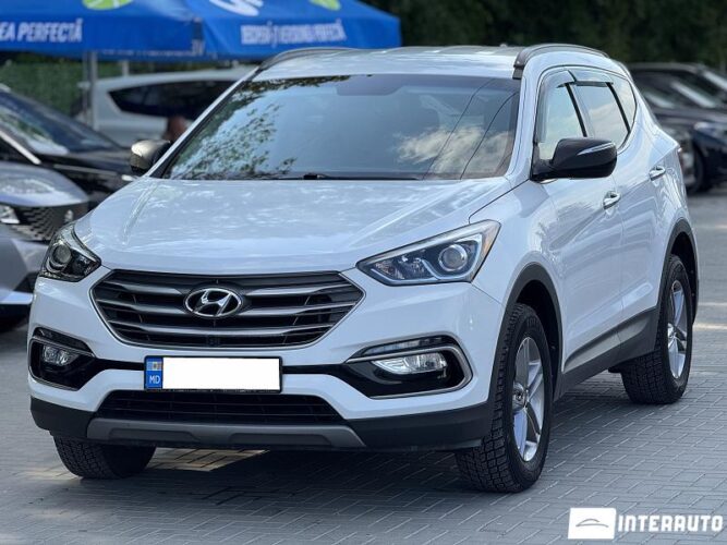 Hyundai Santa Fe 2016 doar la InterAuto