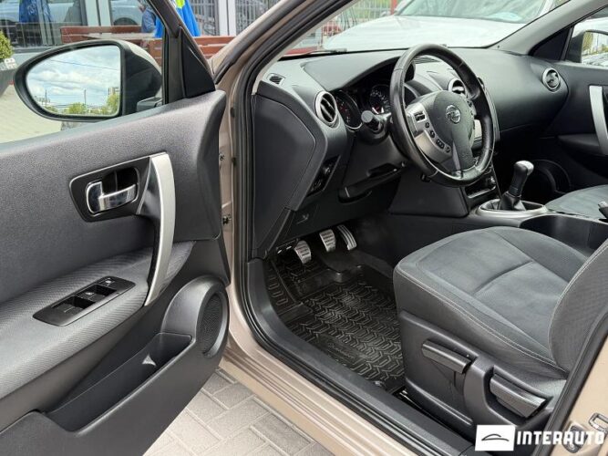 nissan Qashqai 2010