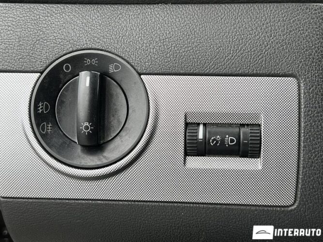 Volkswagen Multivan 43 volkswagen Multivan 2004