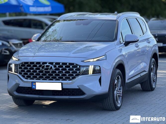 Hyundai Santa Fe 2020 doar la InterAuto