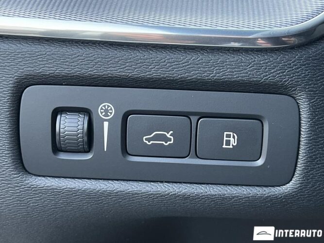 volvo XC 60 2022