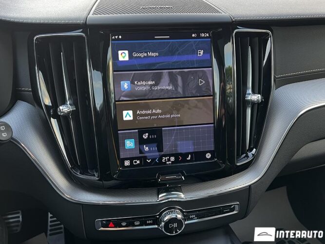volvo XC 60 2022