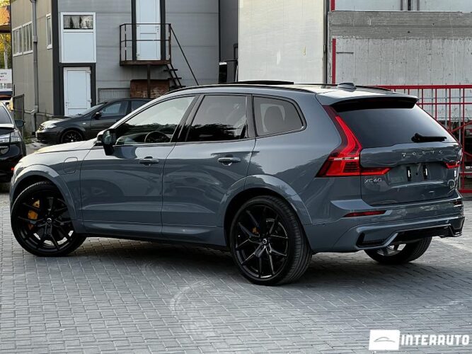 volvo XC 60 2022