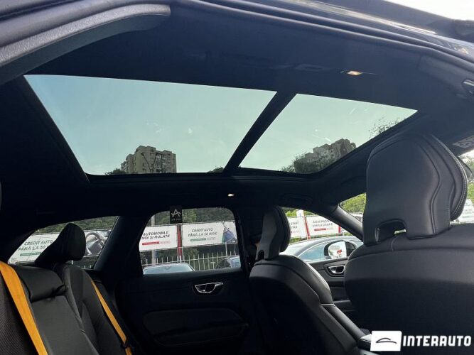volvo XC 60 2022
