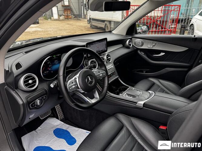 Mercedes GLC 300e 40 mercedes GLC 300e 2020