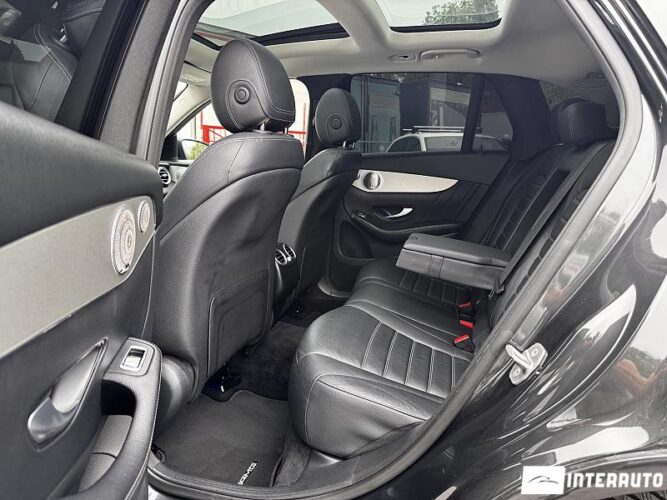 Mercedes GLC 300e 41 mercedes GLC 300e 2020