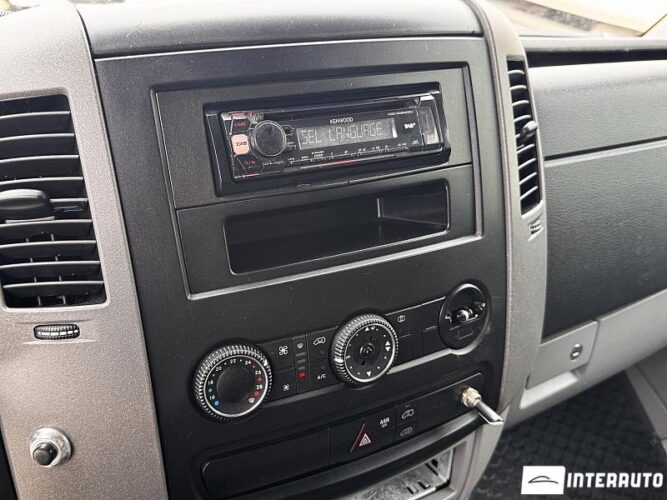 Mercedes Sprinter 32 mercedes Sprinter 2012