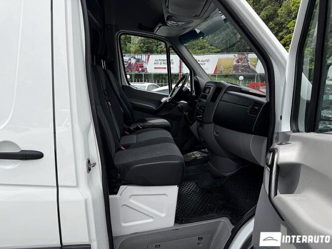 Mercedes Sprinter 34 mercedes Sprinter 2012