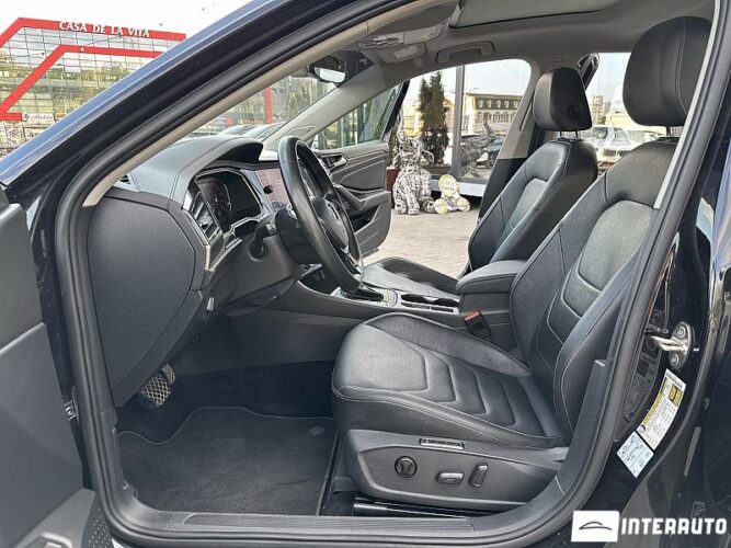 Volkswagen Jetta 39 volkswagen Jetta 2020