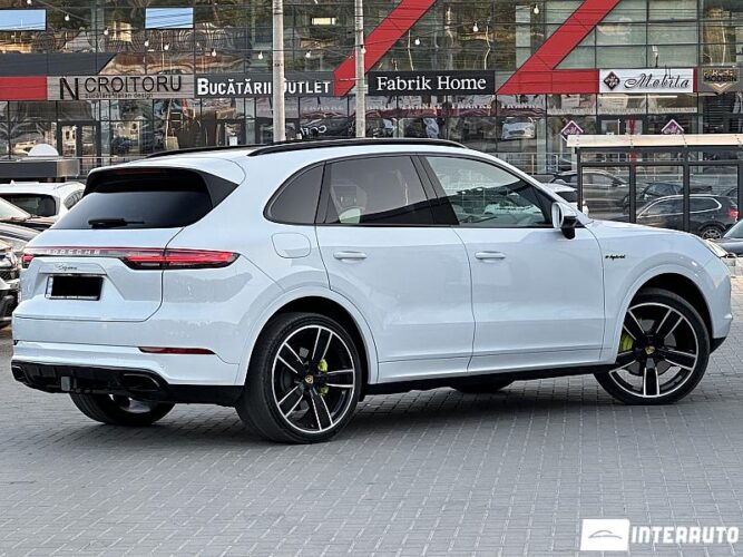 porsche Cayenne E-Hybrid 2021