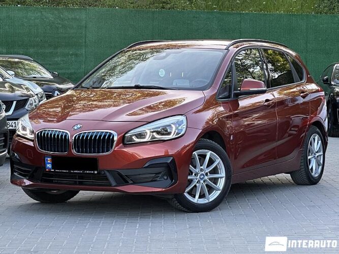 bmw 225XE 2018