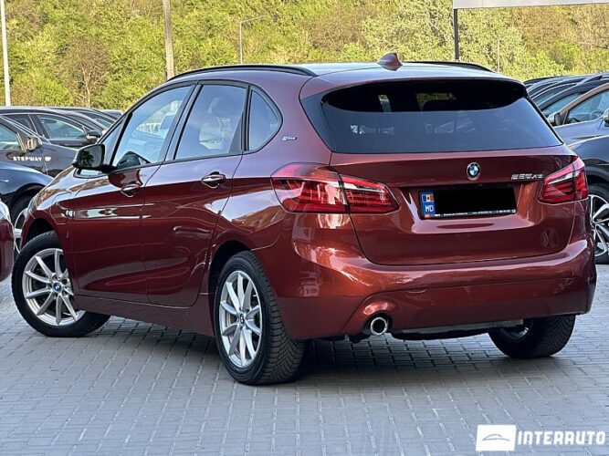 bmw 225XE 2018