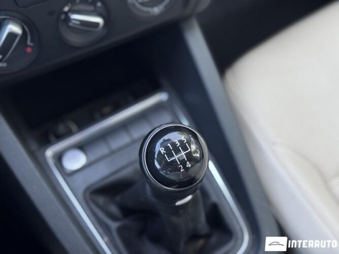 volkswagen Jetta 2016