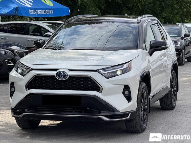 Toyota Rav-4 2022 doar la InterAuto