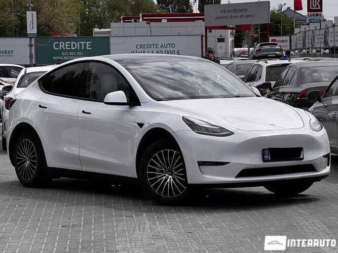tesla Model Y 2022