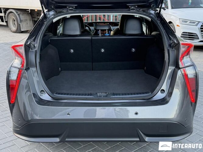 Toyota Prius 44 toyota Prius 2017
