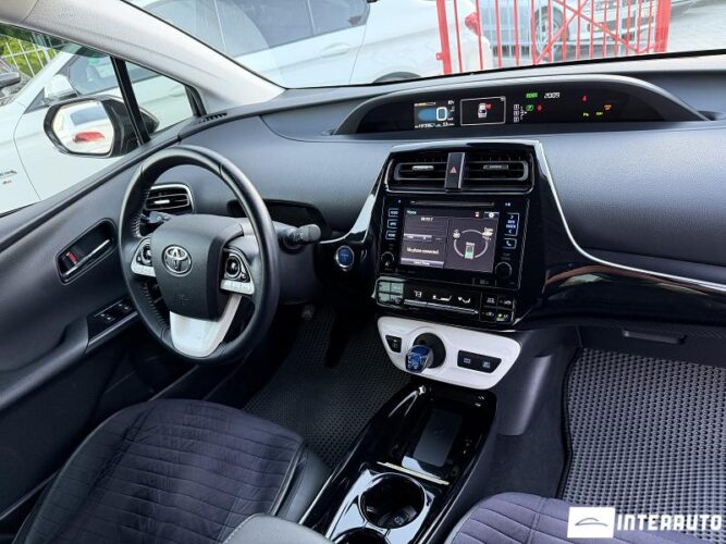 Toyota Prius 34 toyota Prius 2017
