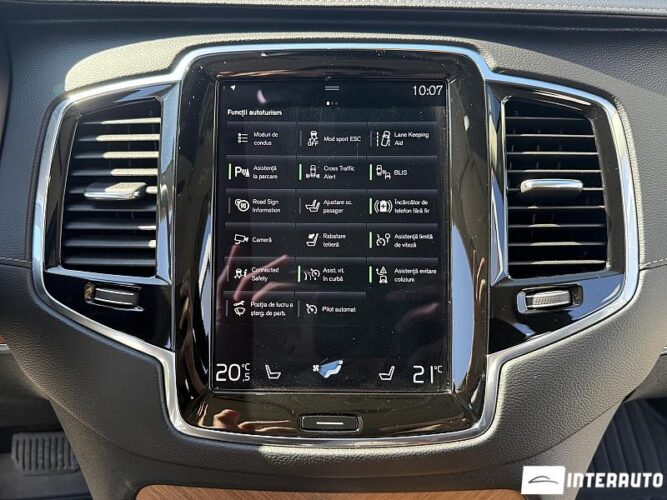 volvo XC 90 2021