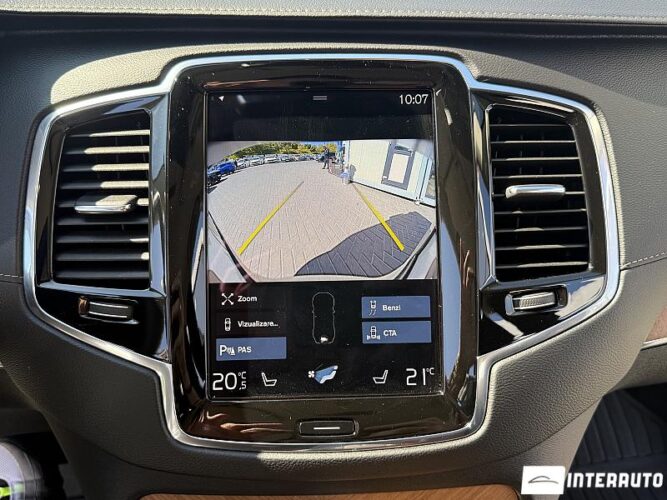 volvo XC 90 2021