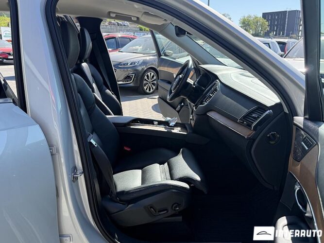 volvo XC 90 2021