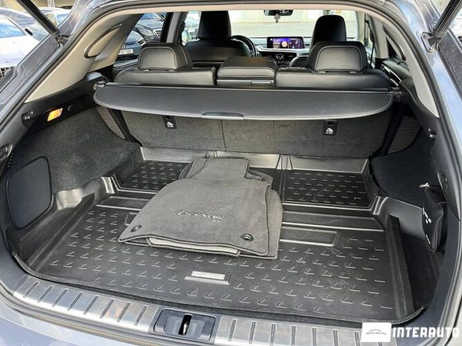 Lexus RX 450h 2020 doar la InterAuto
