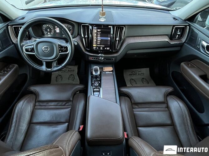 volvo XC 60 2020