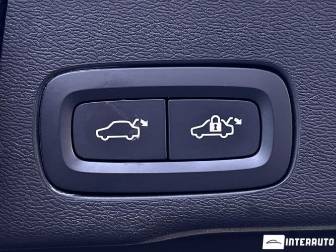 volvo XC 60 2020