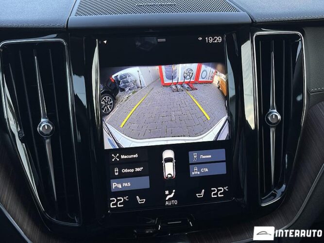 Volvo XC 60 2020 doar la InterAuto