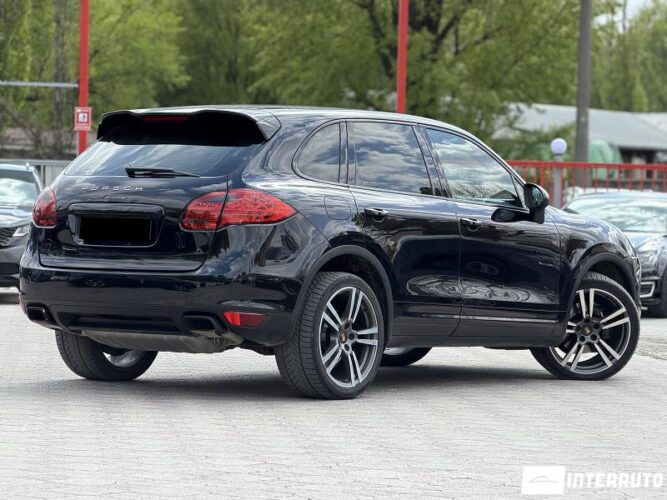 porsche Cayenne 2010