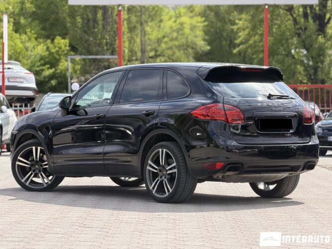 porsche Cayenne 2010