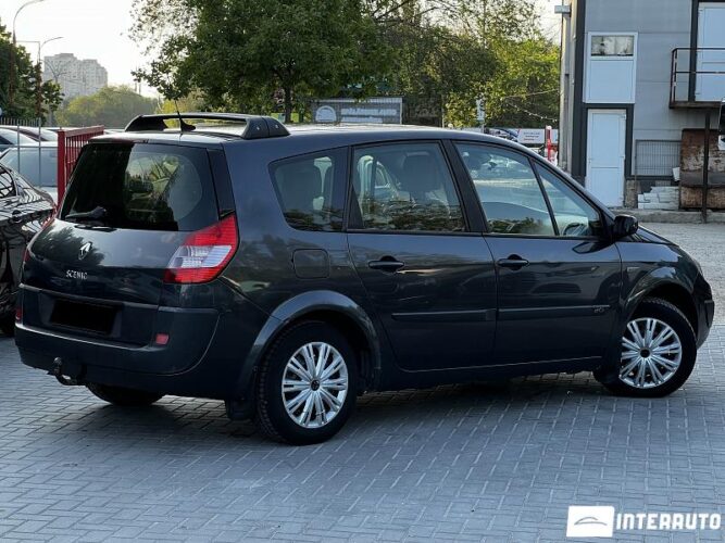 renault Grand Scenic 2004