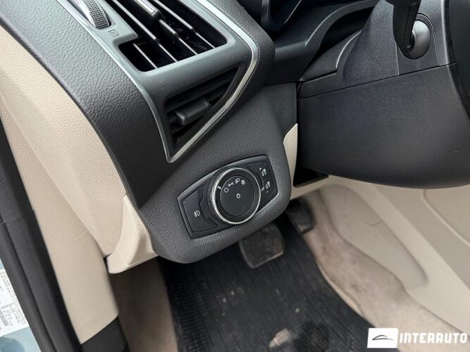 Ford C-MAX 37 ford C-MAX 2013
