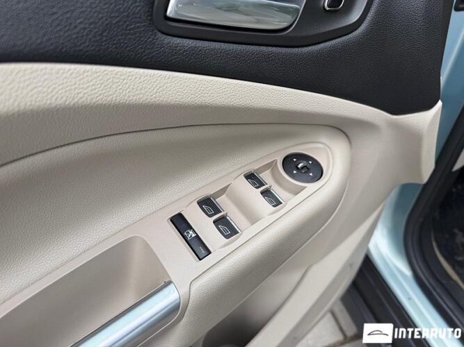 Ford C-MAX 36 ford C-MAX 2013