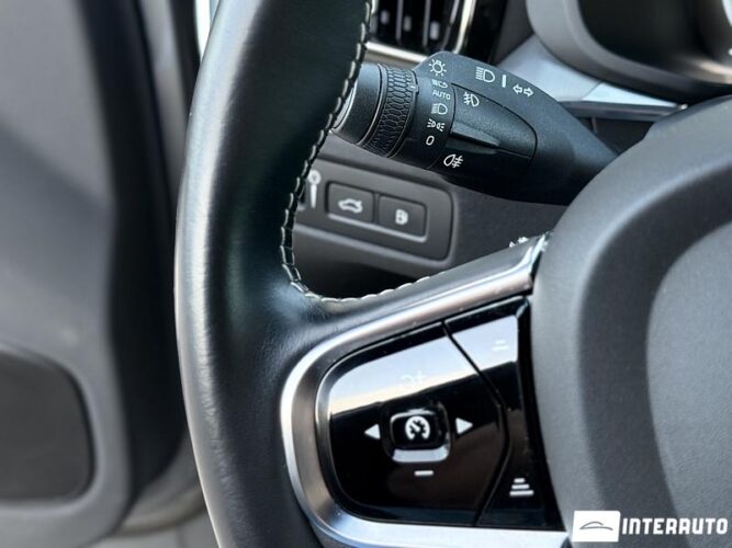 volvo XC 60 2019
