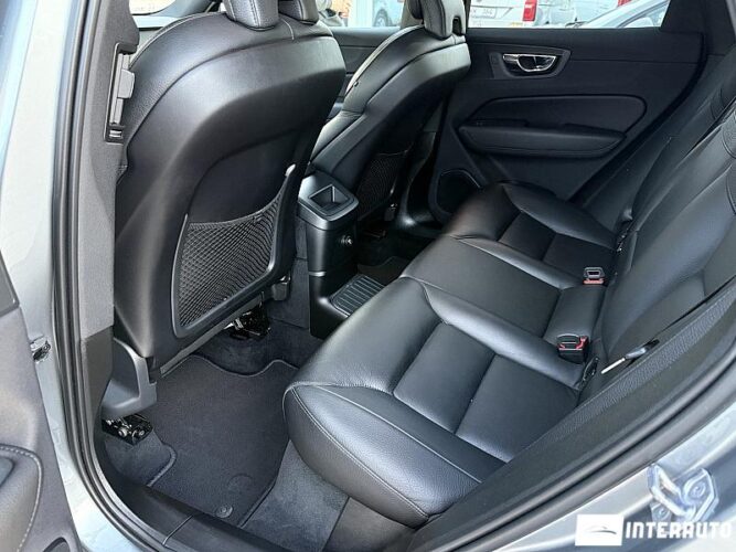 volvo XC 60 2019