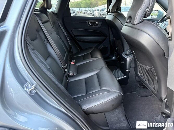 volvo XC 60 2019