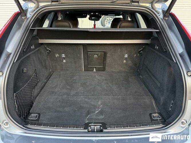 volvo XC 60 2019