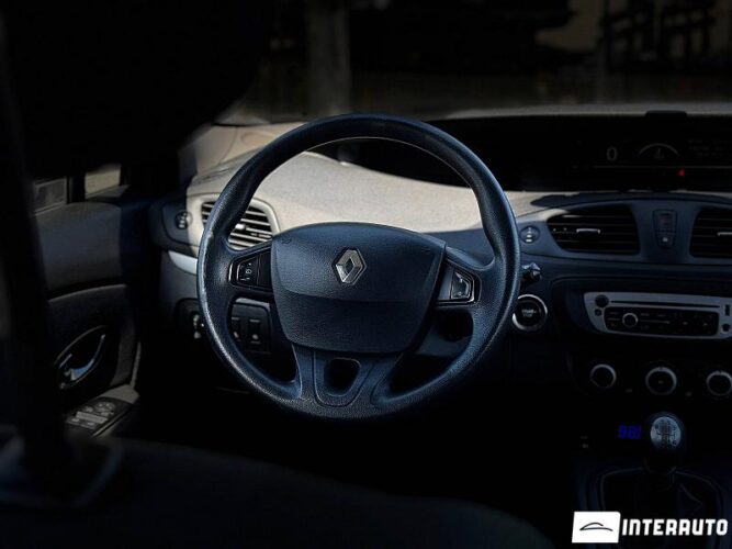renault Grand Scenic 2014