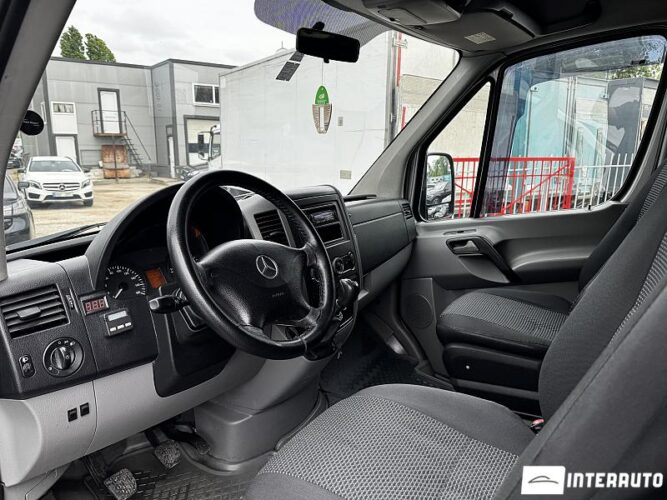 Mercedes Sprinter 29 mercedes Sprinter 2011