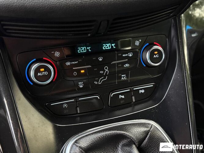 ford Kuga 2017