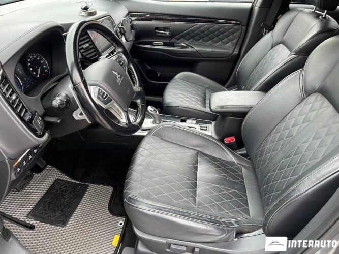 mitsubishi Outlander 2018