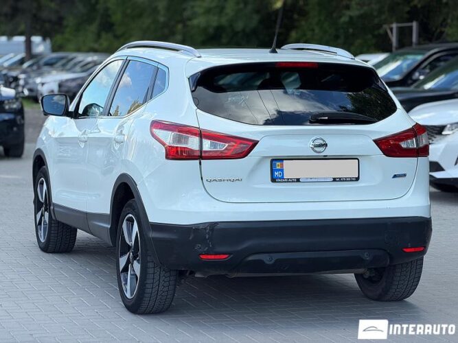 nissan Qashqai 2015